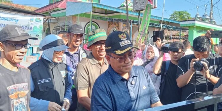 Wali Kota Jambi H.Maulana Tinjau Kampung BAHAGIA Di Kelurahan Selamat